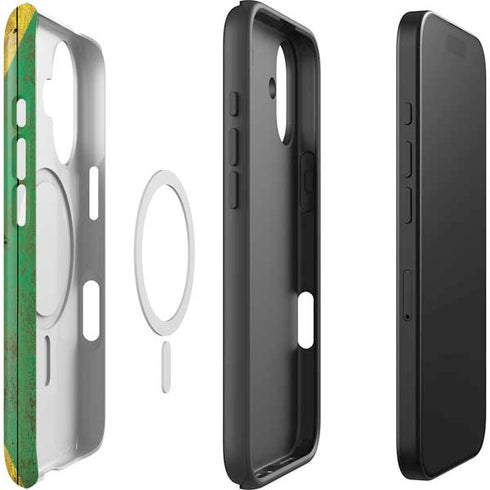 Jamaican Flag Dark Wood iPhone 17 Magsafe Impact Case